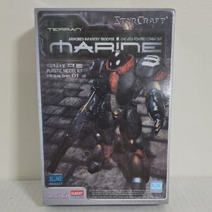 NIB Sealed StarCraft Terran Marine Model Kit